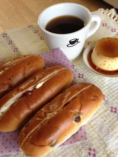 レーズンパン+クリームチーズ-レシピのメイン写真