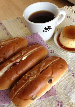 レーズンパン＋クリームチーズ-レシピのメイン写真