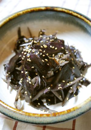 茄子皮とごぼうのきんぴら-レシピのメイン写真