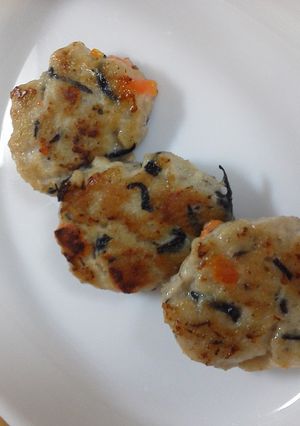 [離乳食後期]ミニミニバーグ-レシピのメイン写真