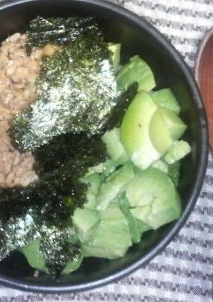 簡単一人ご飯★アボカド丼２-レシピのメイン写真