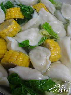 とうもろこしと水餃子と白菜鍋-レシピのメイン写真