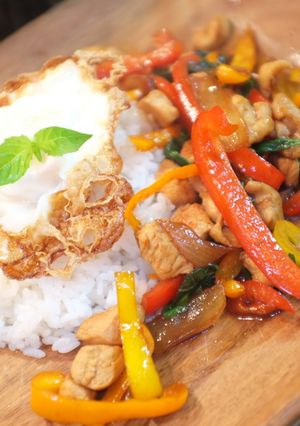 胸肉で作る！ガパオライス-レシピのメイン写真