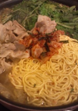 中華そばで♪豚キムチ鍋＆ラーメン-レシピのメイン写真