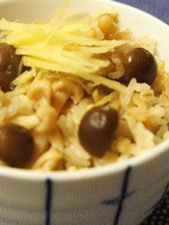 シメジと生姜の炊き込みご飯-レシピのメイン写真