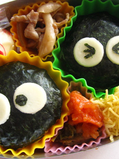 キャラ弁*まっくろくろすけ弁当-レシピのメイン写真