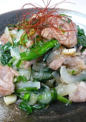 スタミナ満点♪春雨と豚肉のナンプラー炒め-レシピのメイン写真