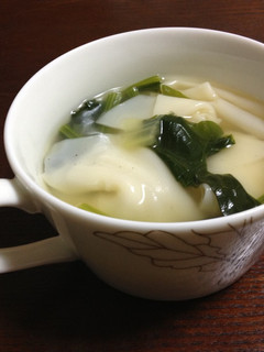 余った餃子の皮でワンタンスープ-レシピのメイン写真