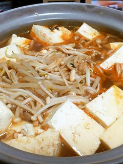 ダイエットに!豆腐とえのきのキムチ鍋-レシピのメイン写真