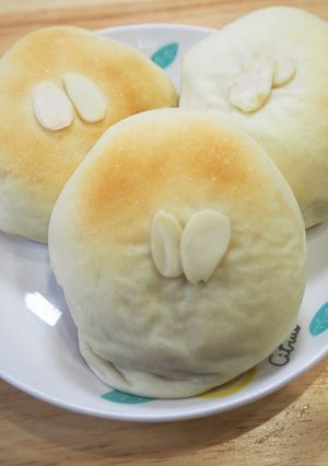 HBで生地作り白パンのチョコクリームパン-レシピのメイン写真