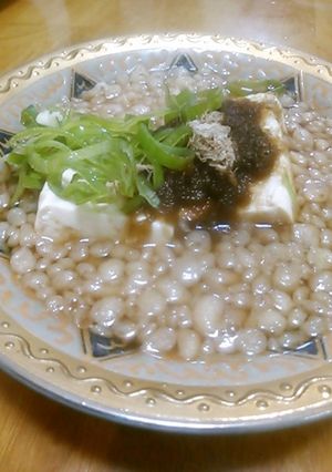 とろろ昆布と天かすで湯豆腐-レシピのメイン写真