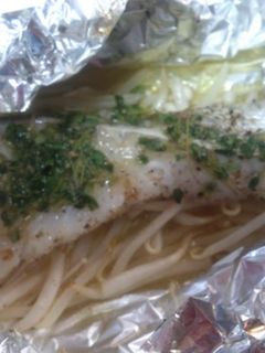 白身魚のハーブホイル焼き-レシピのメイン写真