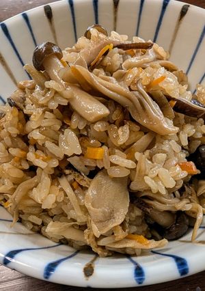 3種のきのこ!秋の炊き込みご飯-レシピのメイン写真