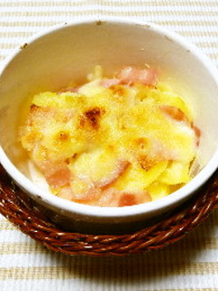 じゃがいもとベーコンのチーズ焼き-レシピのメイン写真