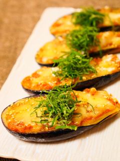 ナスのとろける味噌チーズ焼き-レシピのメイン写真