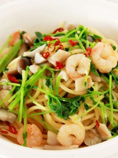 きのことシャキシャキ豆苗の和風塩麹パスタ-レシピのメイン写真