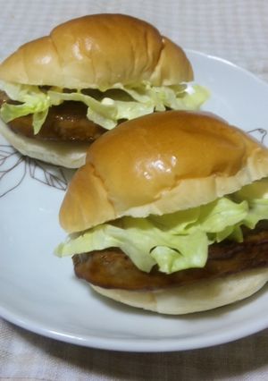 休日の簡単ハンバーグサンド♪-レシピのメイン写真