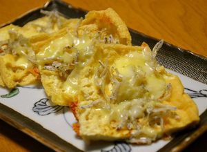即席おつまみ＊油揚げのしらすピザ-レシピのメイン写真