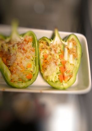 ワインに★残り野菜のパプリカ詰め-レシピのメイン写真