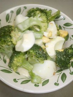 ブロッコリーと卵のスイートチリマヨサラダ-レシピのメイン写真