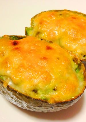 アボカドのツナチーズ焼き-レシピのメイン写真