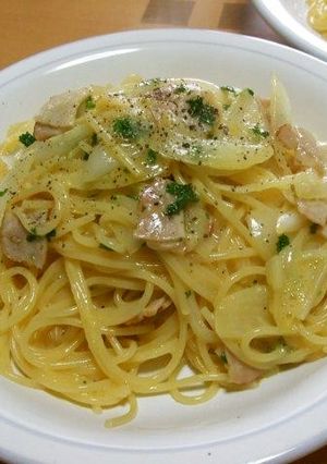 ベーコンと玉ねぎのパスタ♪-レシピのメイン写真