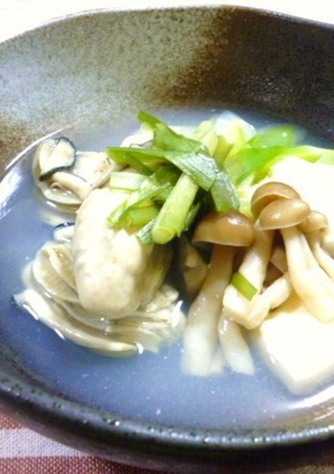 牡蠣の旨みたっぷり湯豆腐♪-レシピのメイン写真
