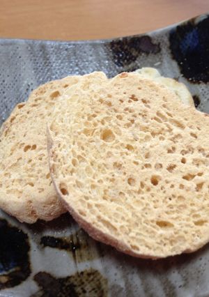離乳後期の掴み食べにも☆ロールパンラスク-レシピのメイン写真