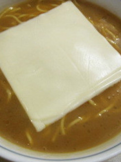 麺の力チーズカレーラーメン-レシピのメイン写真