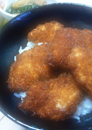鶏胸肉で★我が家のソースチキンカツ丼-レシピのメイン写真