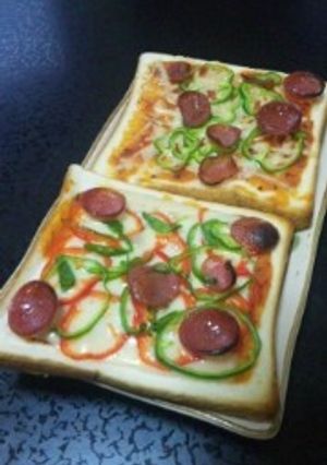 カルパスとピーマンのピザトースト-レシピのメイン写真