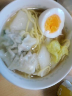餃子入りラーメン-レシピのメイン写真