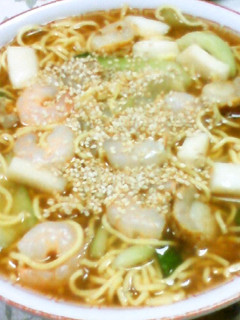 チンゲン菜海鮮とろりあん胡麻中華そば-レシピのメイン写真