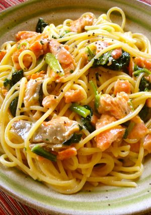 鮭とほうれん草のチーズクリームパスタ-レシピのメイン写真