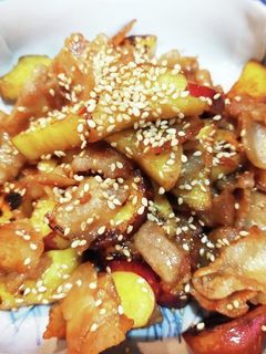 レンジで時短!さつまいもと豚肉の甘辛炒め-レシピのメイン写真