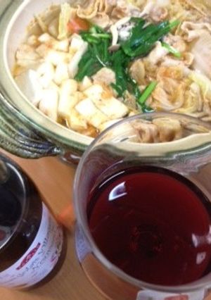 冷凍豆腐入りあっさりコンソメキムチ鍋-レシピのメイン写真