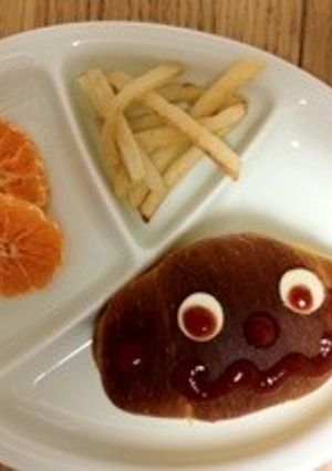 カレーパンマンのロールパンサンド♡-レシピのメイン写真