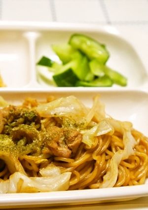 インスタント焼きそばを食べ易く作るコツ-レシピのメイン写真