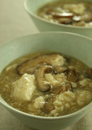 干しシイタケと豆腐の酸辣湯-レシピのメイン写真
