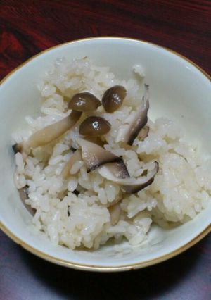 簡単☆松茸風味きのこご飯-レシピのメイン写真