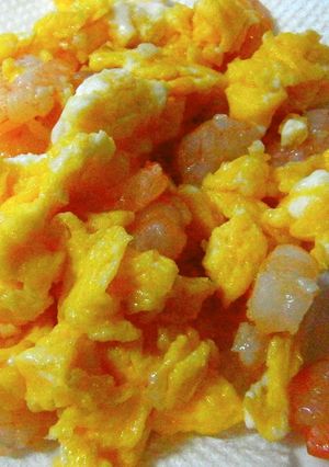 お弁当に♪簡単えびたまごの塩麹炒め-レシピのメイン写真