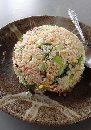 [簡単]チンゲン菜とカニの炒飯-レシピのメイン写真