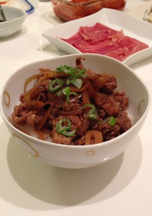バルサミコ香るポーク丼-レシピのメイン写真