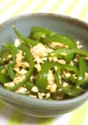 メチャ簡単♪鶏ミンチとピーマンの炒め物✩-レシピのメイン写真