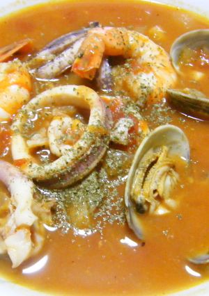 コクと旨味の魚介たっぷり！ブイヤベース-レシピのメイン写真