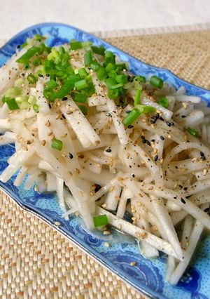 味がバシっと決まる!ナムル風大根サラダ-レシピのメイン写真