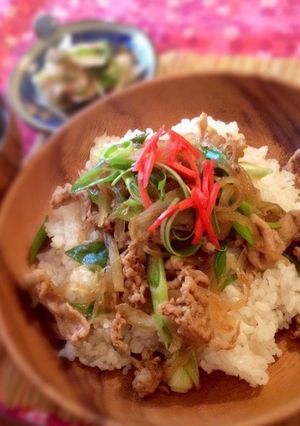 ＊大人気！卵をかけて食べて！うちの豚丼＊-レシピのメイン写真