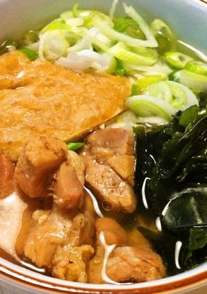 だしがおいしい♪鶏きつねうどん-レシピのメイン写真