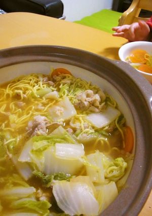 鍋でひっぱりラーメン♪-レシピのメイン写真
