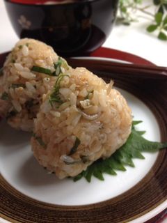 じゃこと大葉のおにぎり-レシピのメイン写真